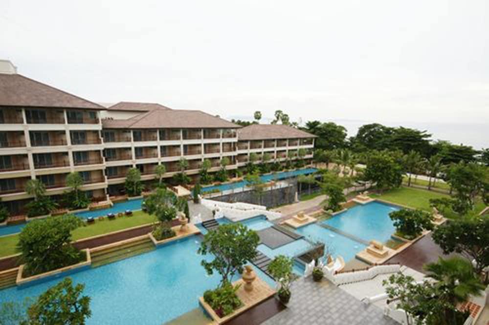 The Heritage Pattaya Beach Resort-Sha Exterior photo