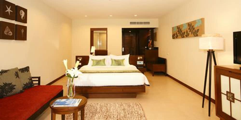 The Heritage Pattaya Beach Resort-Sha Exterior photo