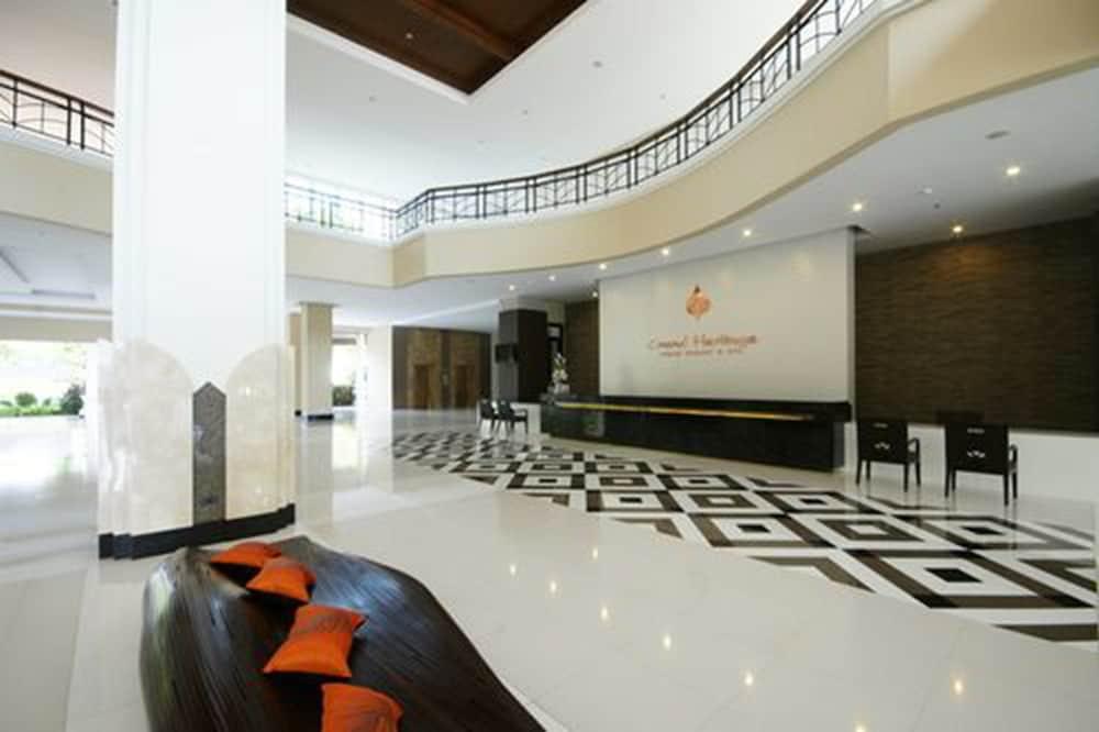 The Heritage Pattaya Beach Resort-Sha Exterior photo