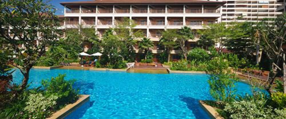 The Heritage Pattaya Beach Resort-Sha Exterior photo