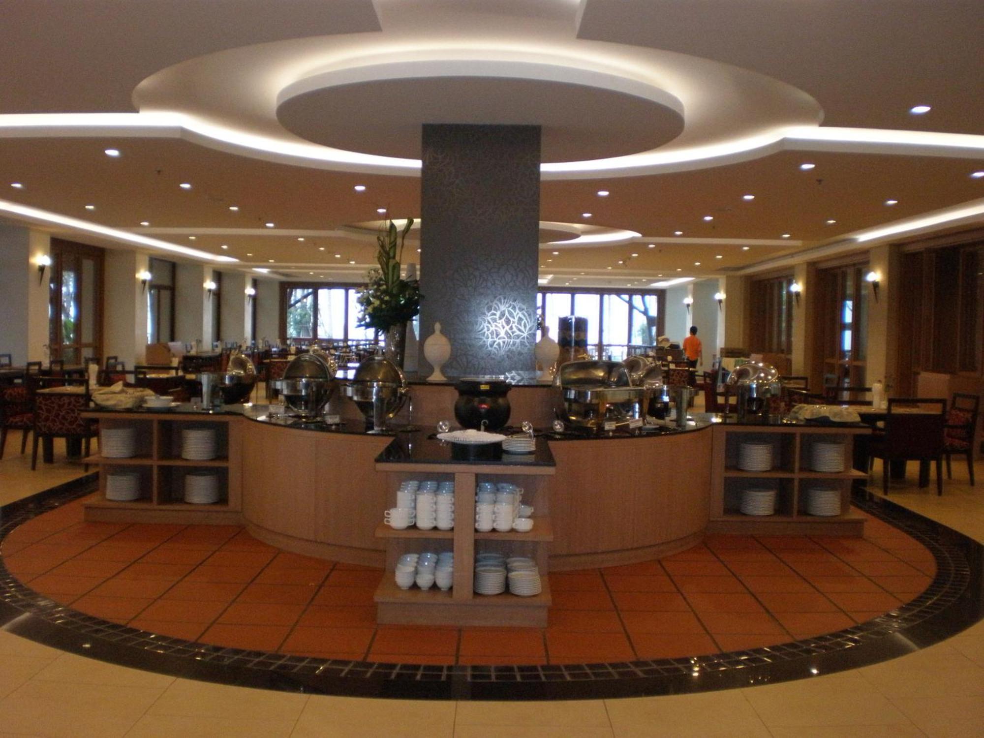 The Heritage Pattaya Beach Resort-Sha Exterior photo